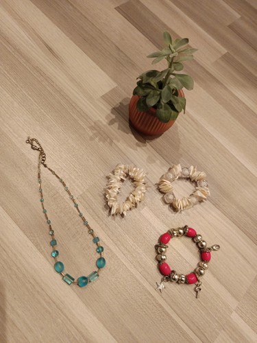 Kleines schmuckset kette und - kleines,